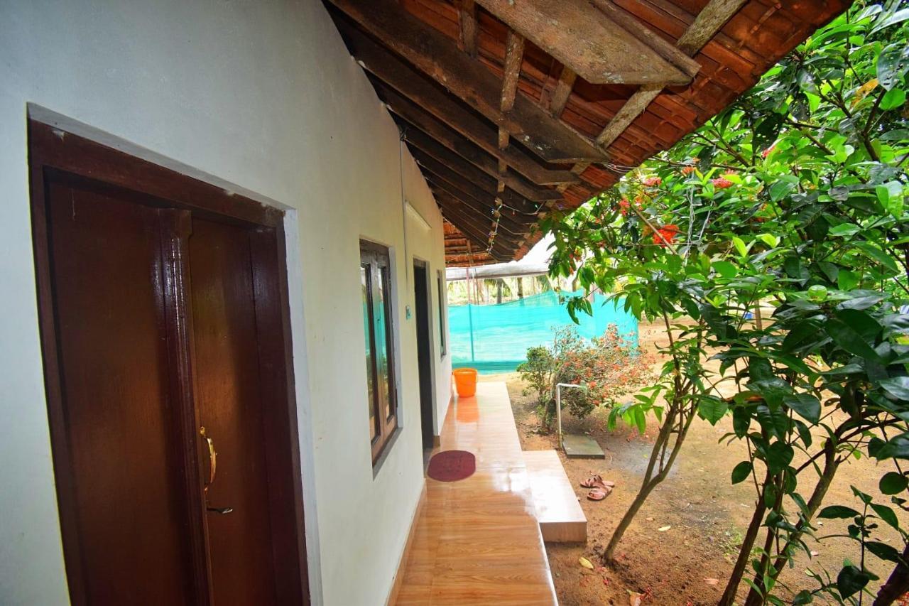 Munroe Inn Homestay Kollam Exterior photo